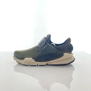 Nike sock dart dark green (cargo khaki)